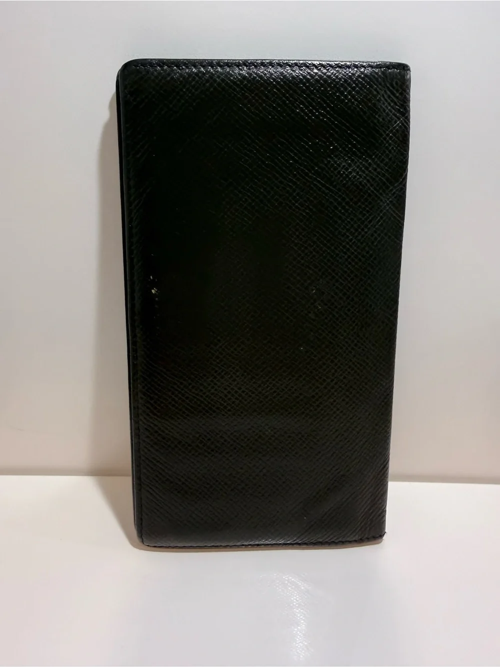 Louis Vuitton Black Taiga Long Wallet